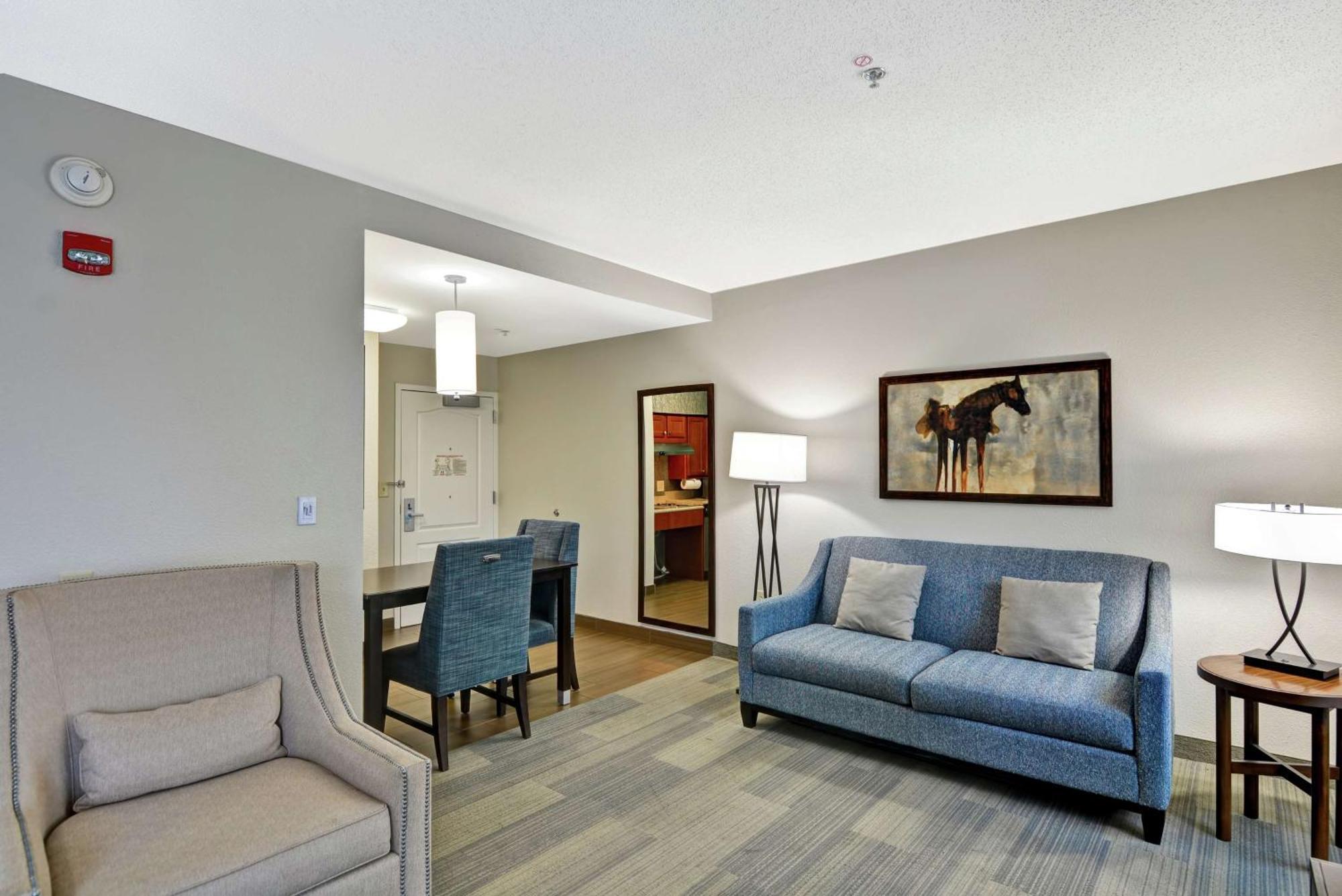 Homewood By Hilton Fayette Mall 3*
