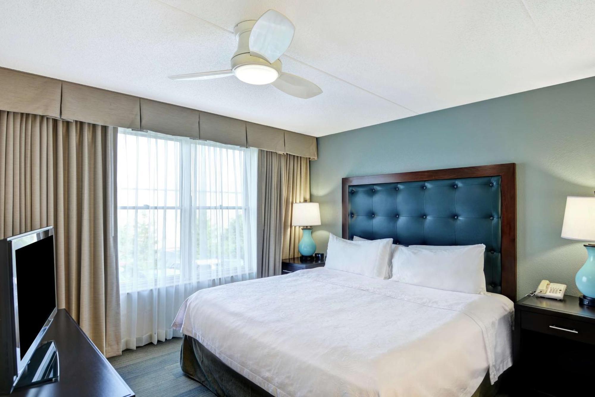 Homewood By Hilton Fayette Mall Hotel 3*