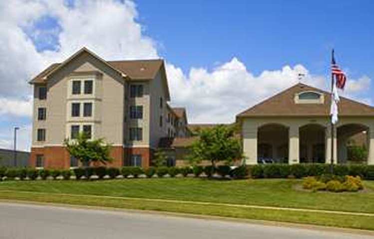 Hotel Homewood By Hilton Fayette Mall 3*